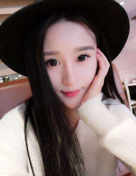 网红小姐姐露脸图片高清,惊艳众人目光